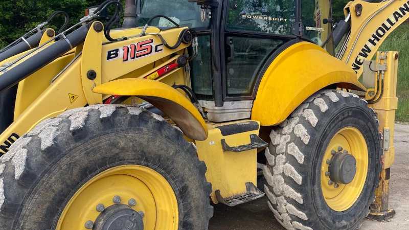 OmecoHub - NEW HOLLAND B115C